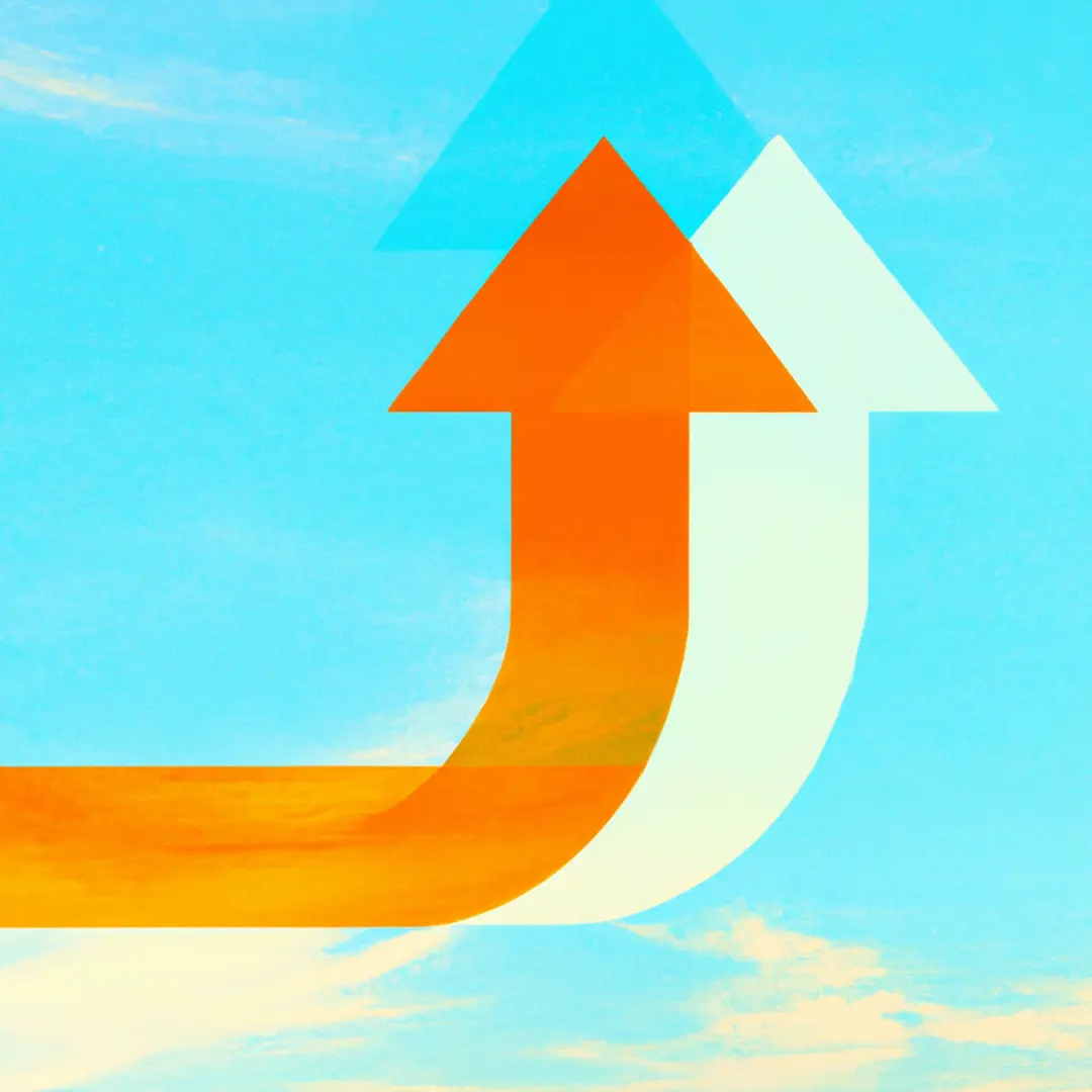 Alternative image alt-text: Two arrows merging together symbolizing the alignment of strategies and growth plans in business partnerships.